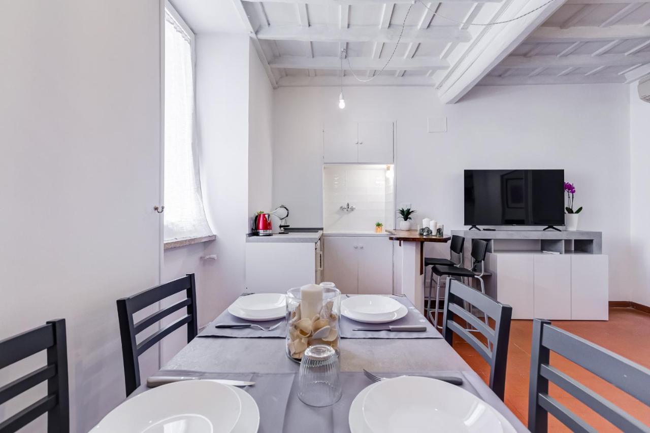 Pigna Suite Рим Екстериор снимка
